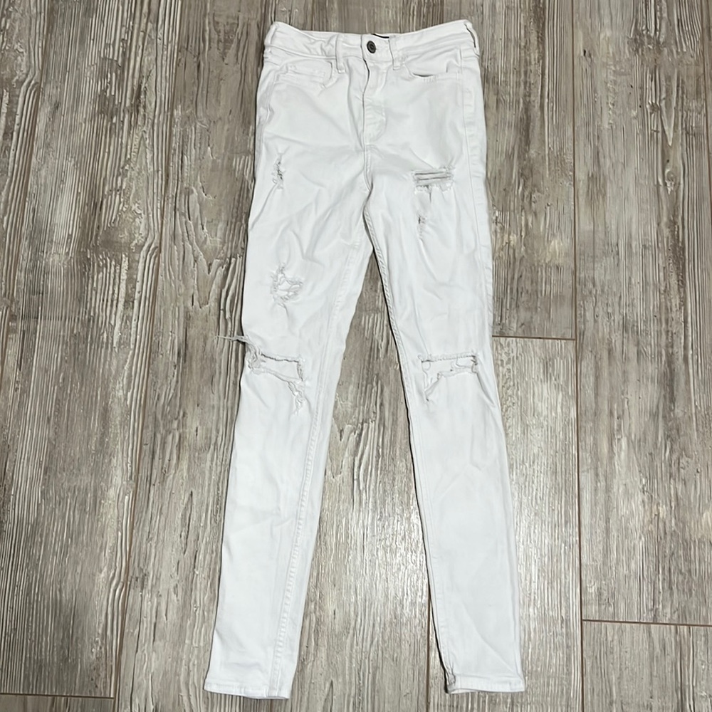 white hollister jeans
